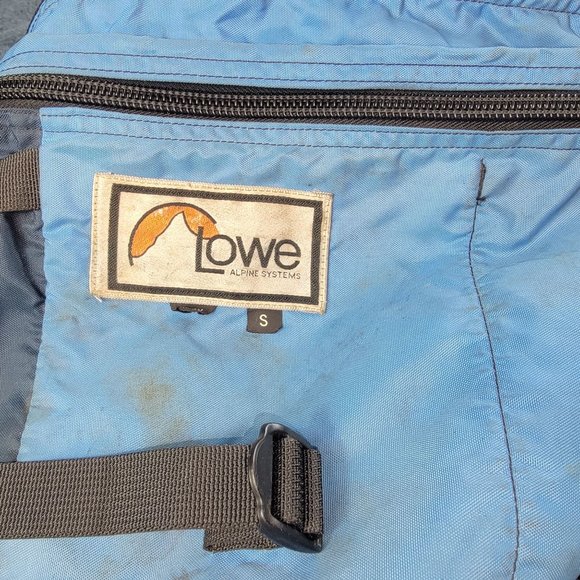 Lowe Alpine Systems Trek Small Mountaineering Backpack Blue Hiking Camp - Picture 10 of 14